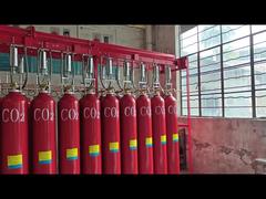 Sistema de supressão de incêndio por CO2 para estações base de telecomunicações